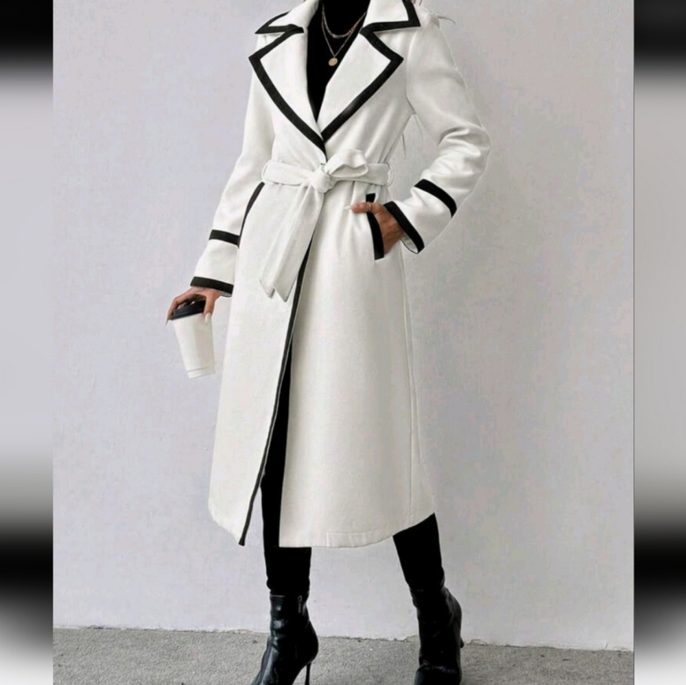 Elegant White and Black Women's Coat - Picture 6 of 7